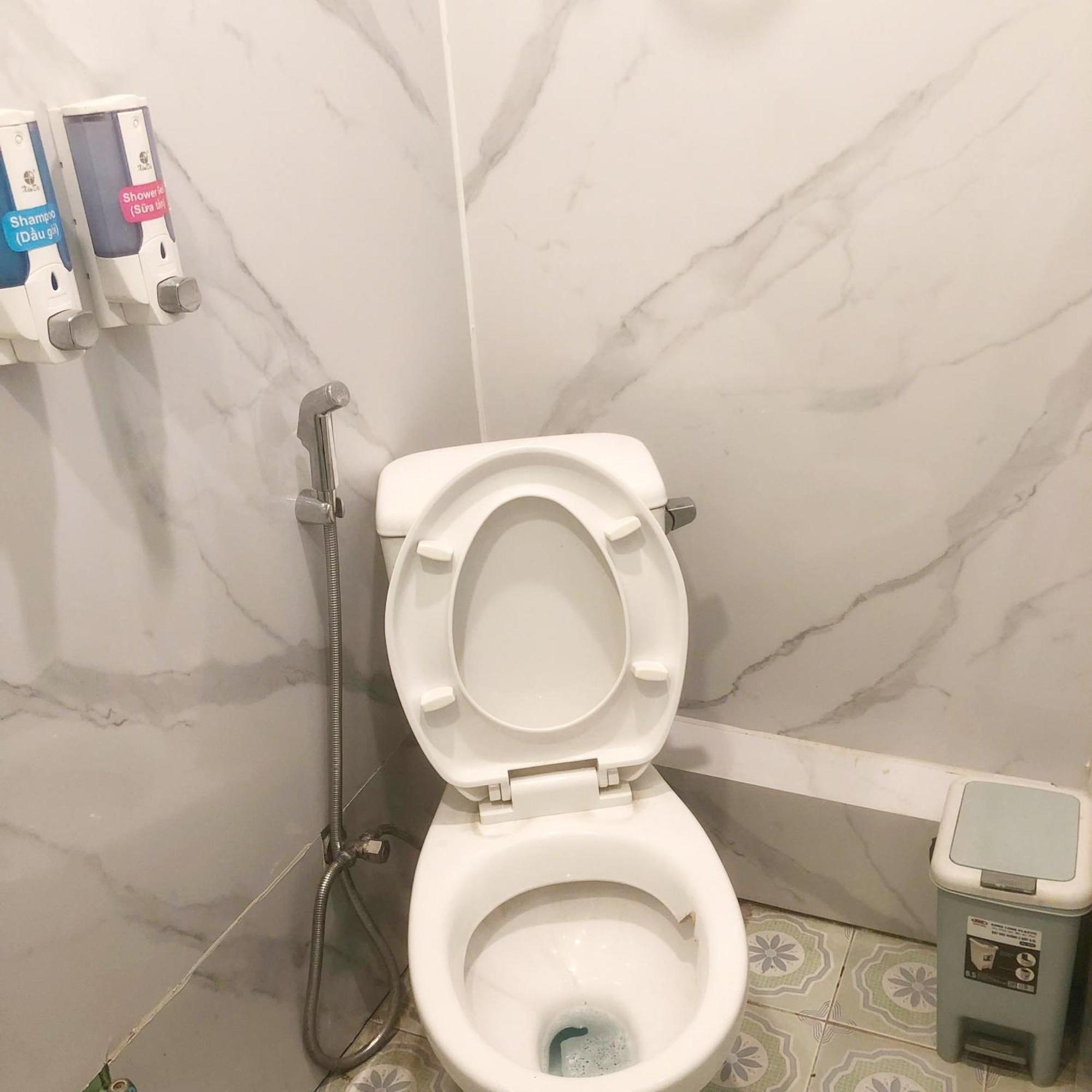 Luna Homestay Hanoi Exteriör bild